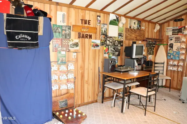 $125,000 | 154 Old Stone Drive, Clintwood, VA 24228