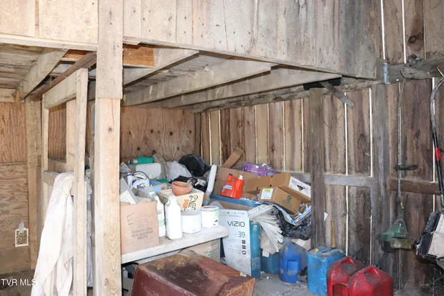 $139,000 | 154 Old Stone Drive, Clintwood, VA 24228