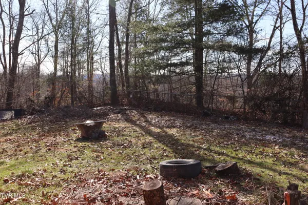 $125,000 | 154 Old Stone Drive, Clintwood, VA 24228