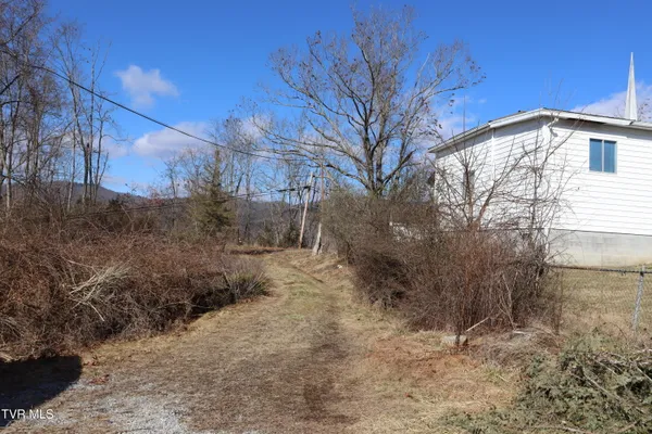 $129,000 | 154 Old Stone Drive, Clintwood, VA 24228