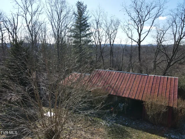 $139,000 | 154 Old Stone Drive, Clintwood, VA 24228