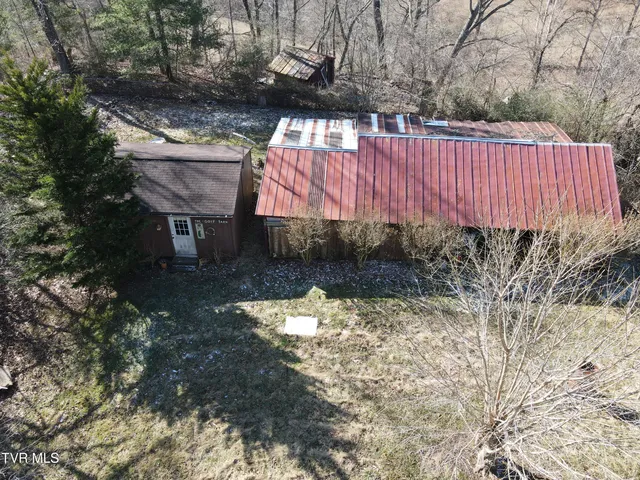 $139,000 | 154 Old Stone Drive, Clintwood, VA 24228