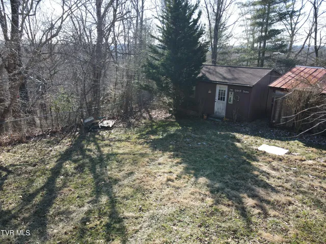 $139,000 | 154 Old Stone Drive, Clintwood, VA 24228