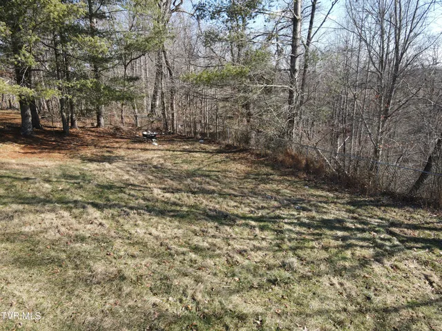 $139,000 | 154 Old Stone Drive, Clintwood, VA 24228