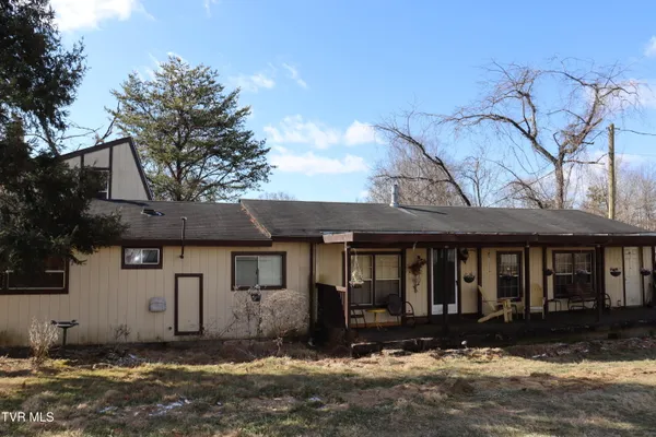 $125,000 | 154 Old Stone Drive, Clintwood, VA 24228