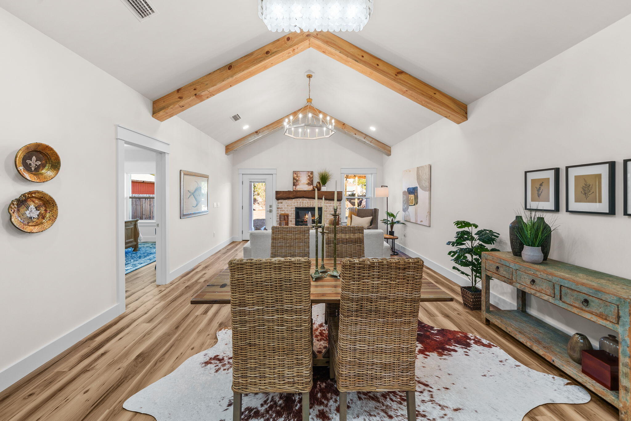 1831 McKenzie Road Southport, FL 32409 - Photo 8 of 48 a view of a living room and dining room