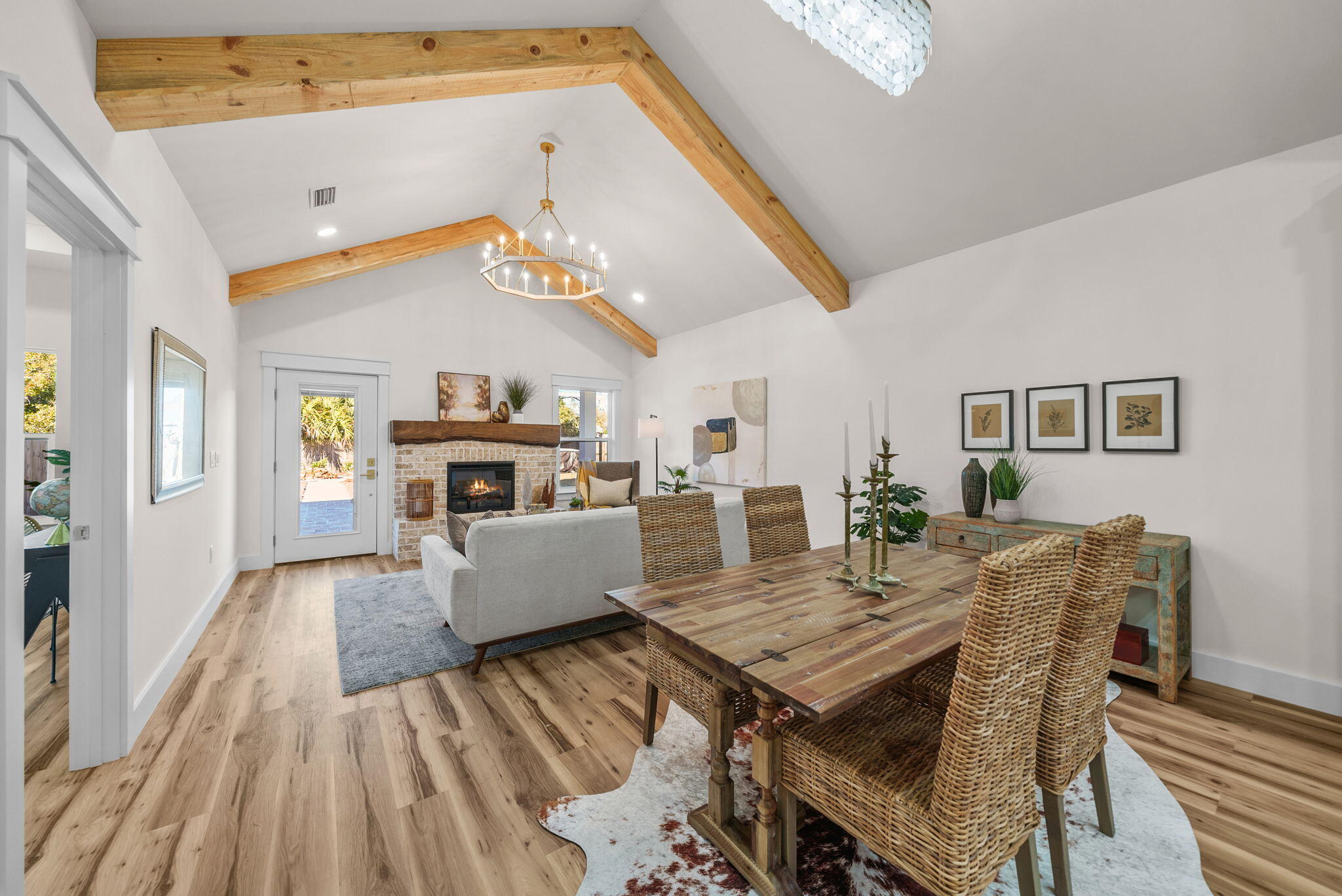 1831 McKenzie Road Southport, FL 32409 - Photo 10 of 48 a living room with furniture and a wooden floor