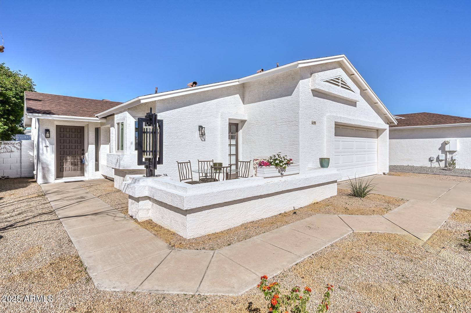 606 West Grandview Road Phoenix, AZ 85023 - Photo 1 of 33