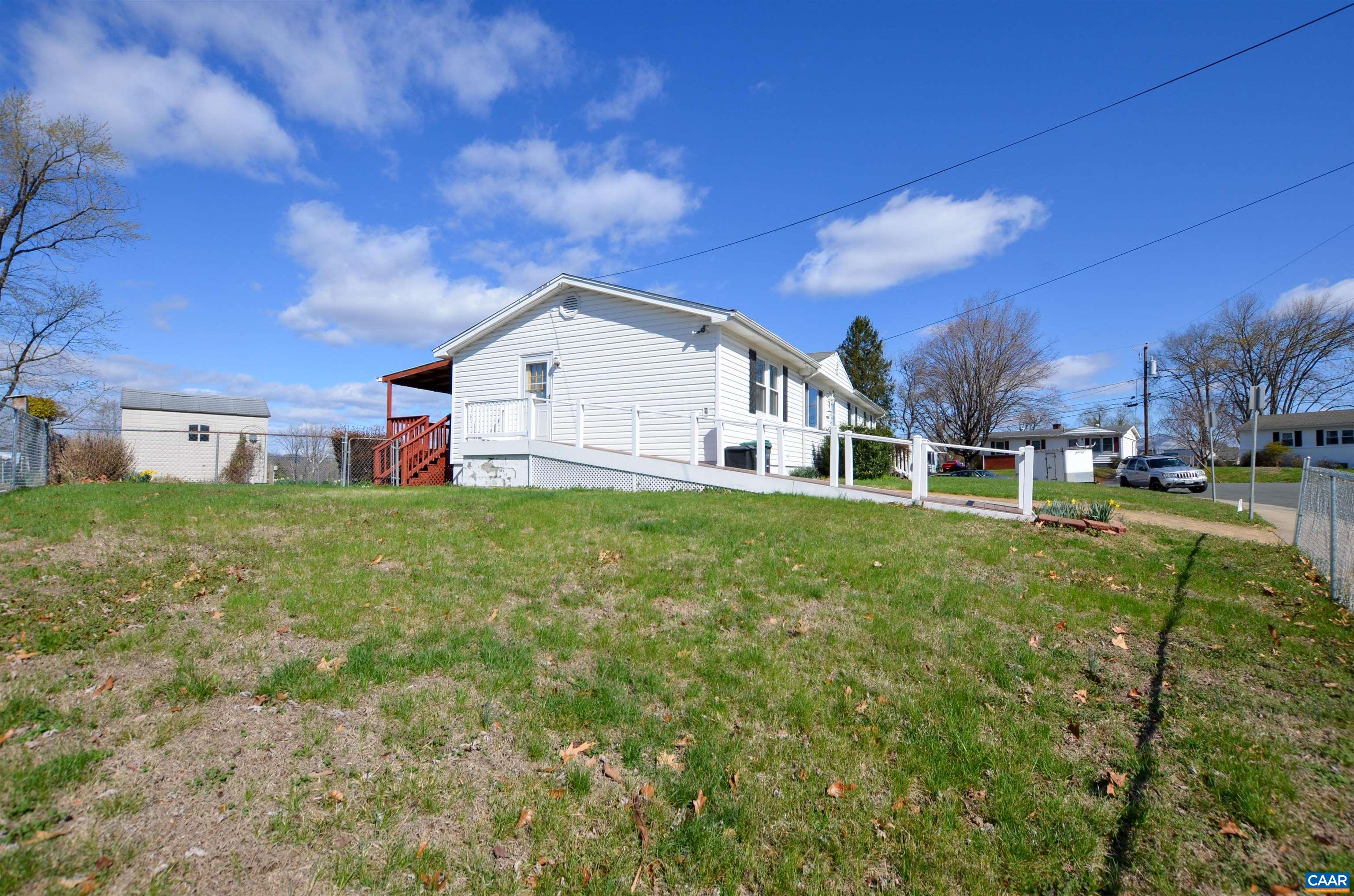 1646 Meridian Street Charlottesville, VA 22902 - Photo 5 of 40