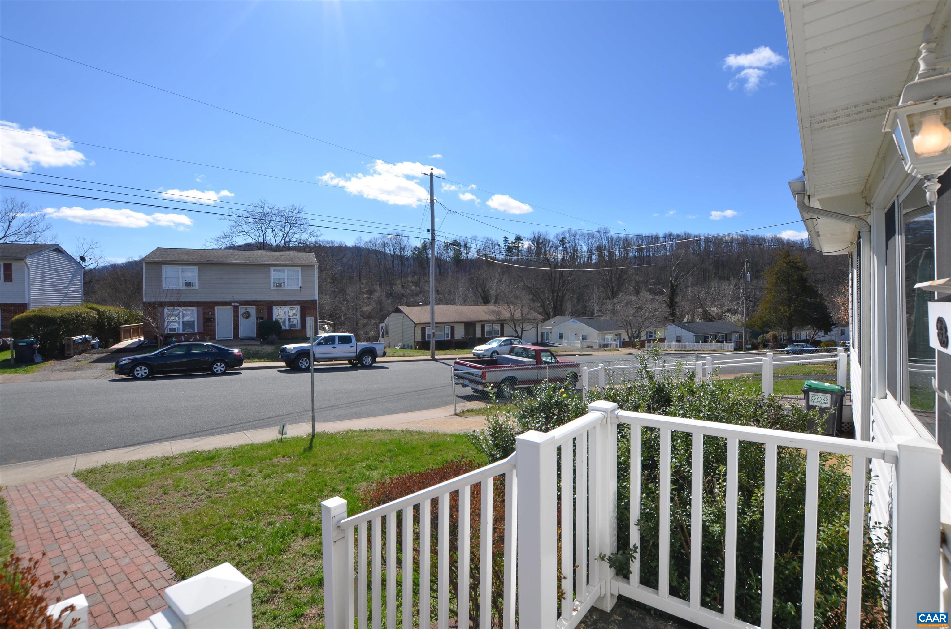 1646 Meridian Street Charlottesville, VA 22902 - Photo 8 of 40
