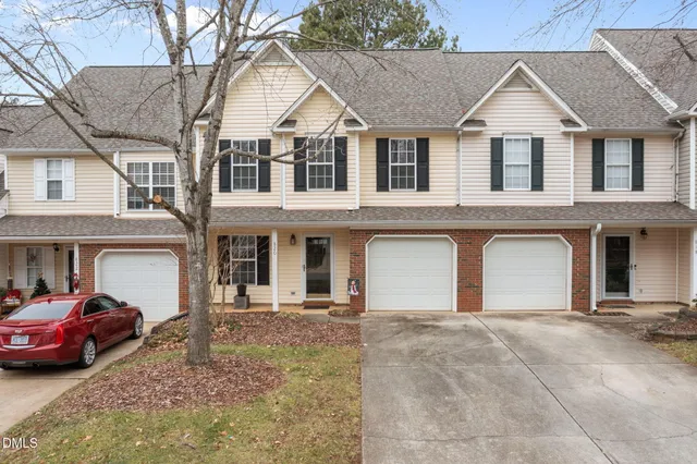 $230,000 | 820 Creek Crossing Trail, Whitsett, NC 27377