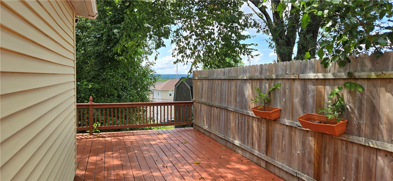 24 Arthur Avenue Woonsocket, RI 02895 - Photo 7 of 37