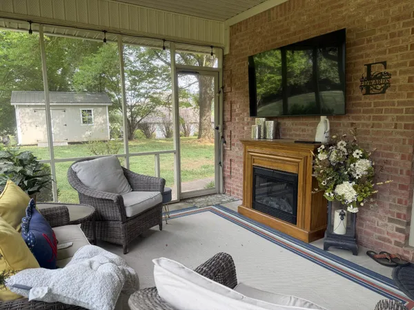 $399,900 | 42 Hale Court, McMinnville, TN 37110