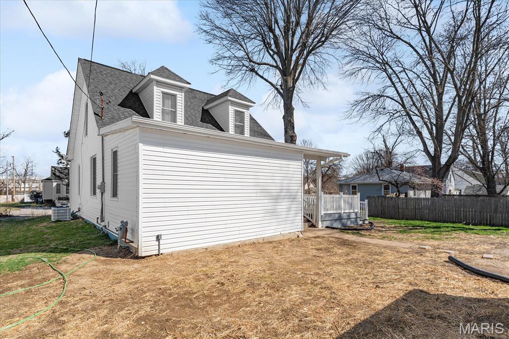 425 West 3rd Street O'Fallon, IL 62269 - Photo 32 of 42