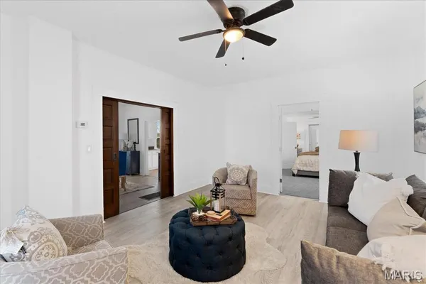 $295,000 | 425 West 3rd Street, O'Fallon, IL 62269