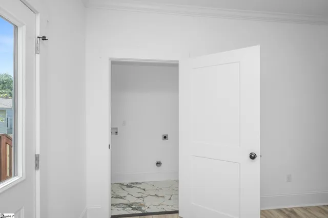 $379,900 | 305 Valley Street, Greenville, SC 29611