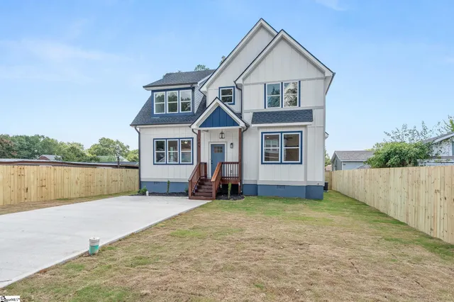 $379,900 | 305 Valley Street, Greenville, SC 29611