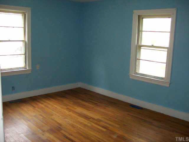 106 Macon-Embro Road Macon, NC 27551 - Photo 6 of 8 Gallery Image 6