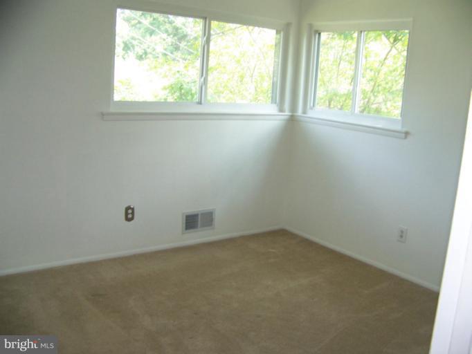 6020 Ridge View Drive Alexandria, VA 22310 - Photo 11 of 29 Bedroom