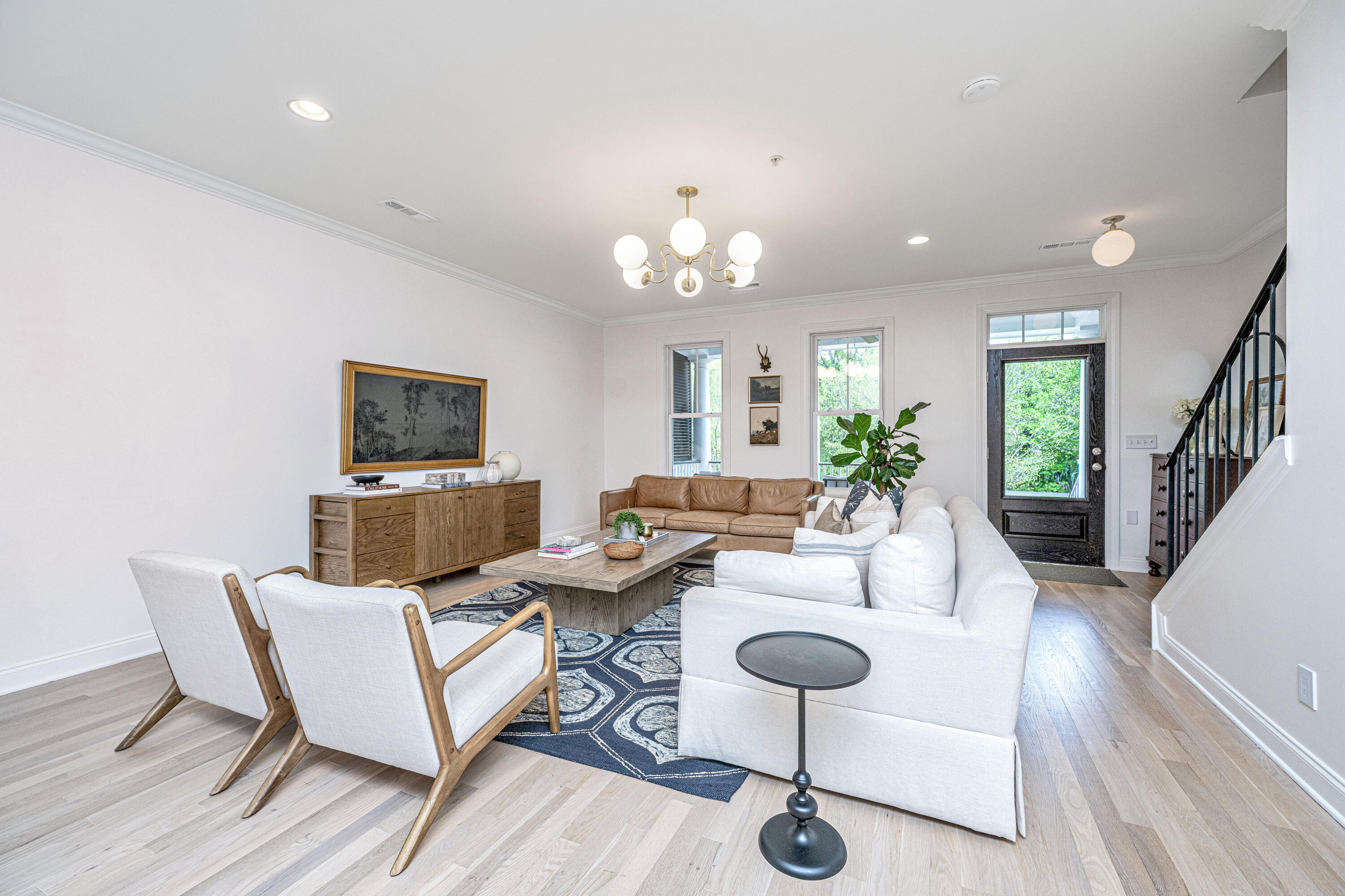 2013 Grey Marsh Road Mount Pleasant, SC 29466 - Photo 7 of 29 5 - Family Room
