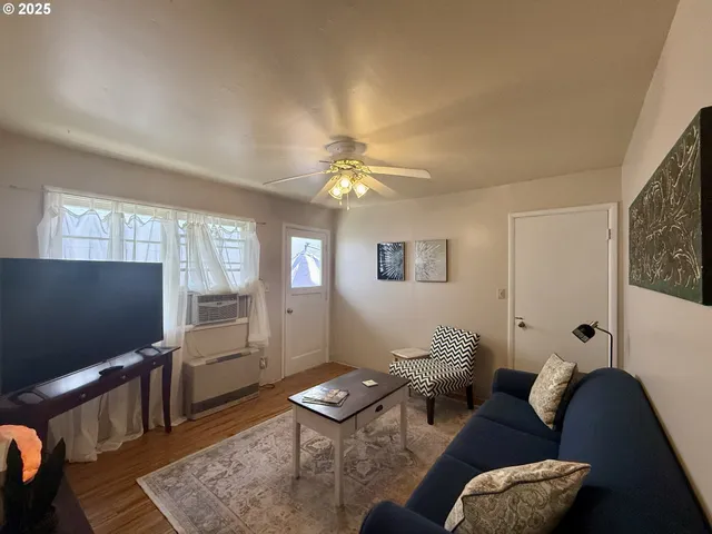 $175,000 | 173 North Canyon Boulevard, John Day, OR 97845