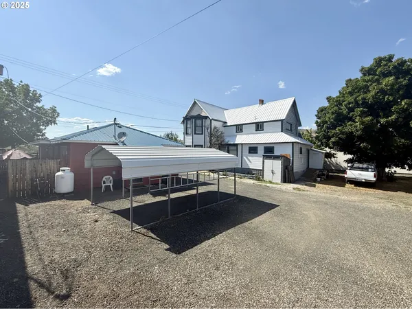 $175,000 | 173 North Canyon Boulevard, John Day, OR 97845