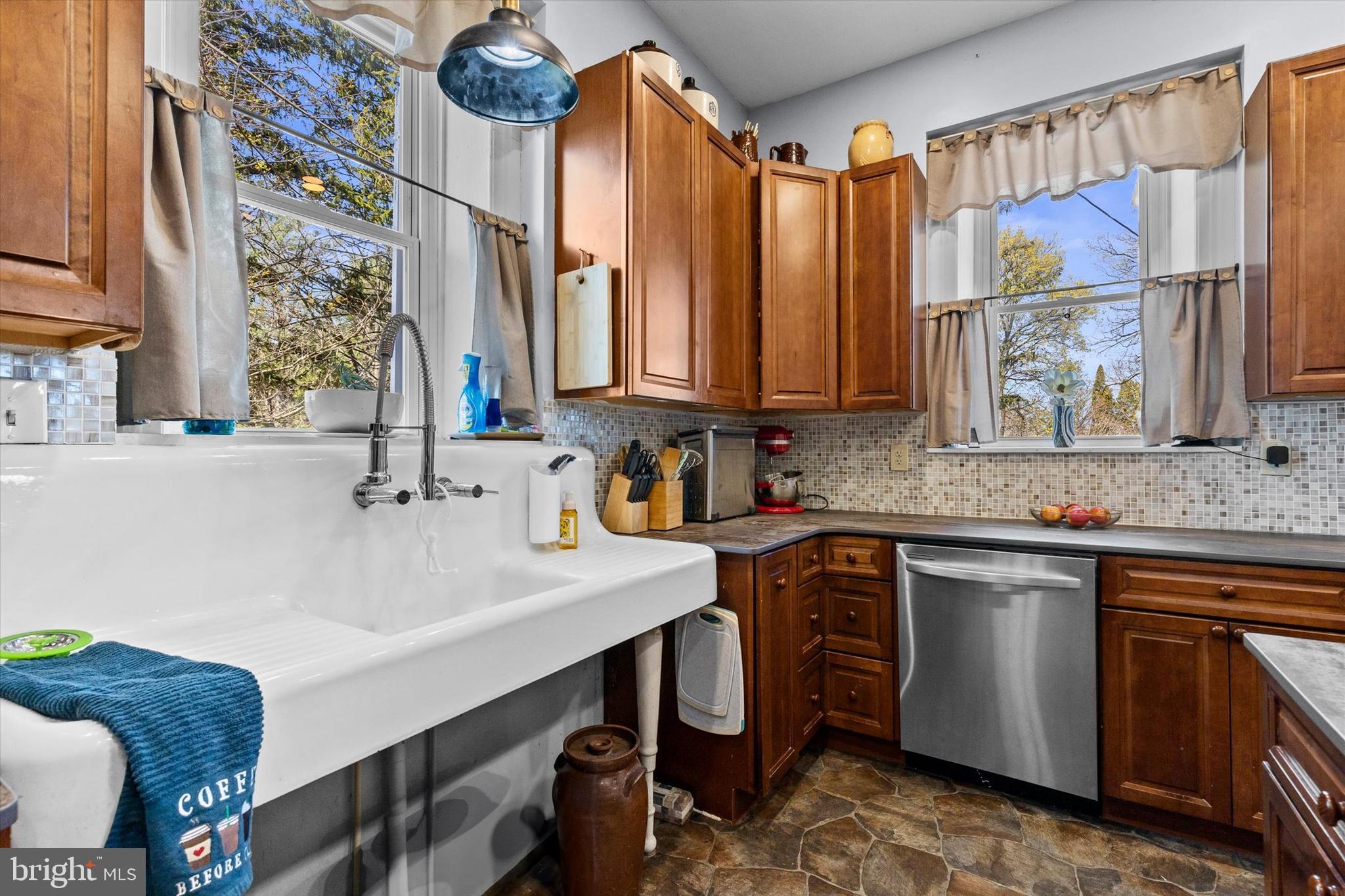 2620 Freysville Road Red Lion, PA 17356 - Photo 18 of 58