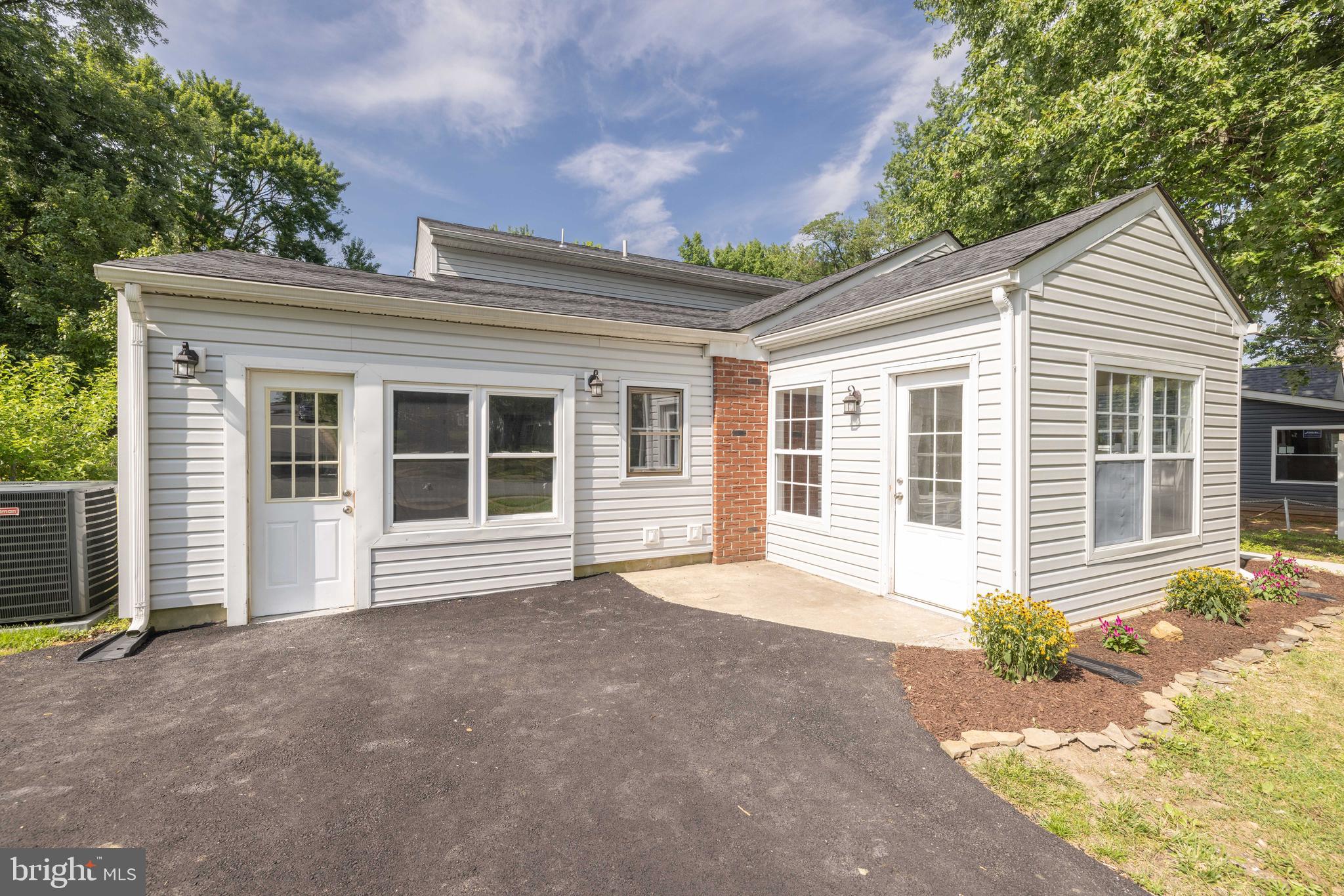 1600 Montgomery Road Wilmington, DE 19805 - Photo 4 of 47