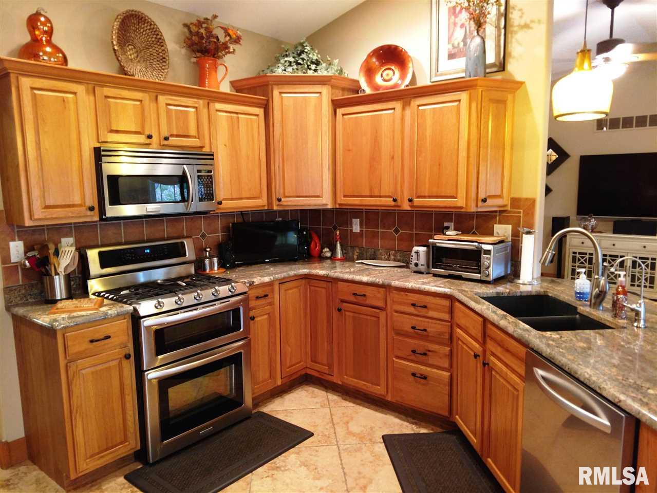 442 Macey Lake Road Metamora, IL 61548 - Photo 11 of 36 Gallery Image 11