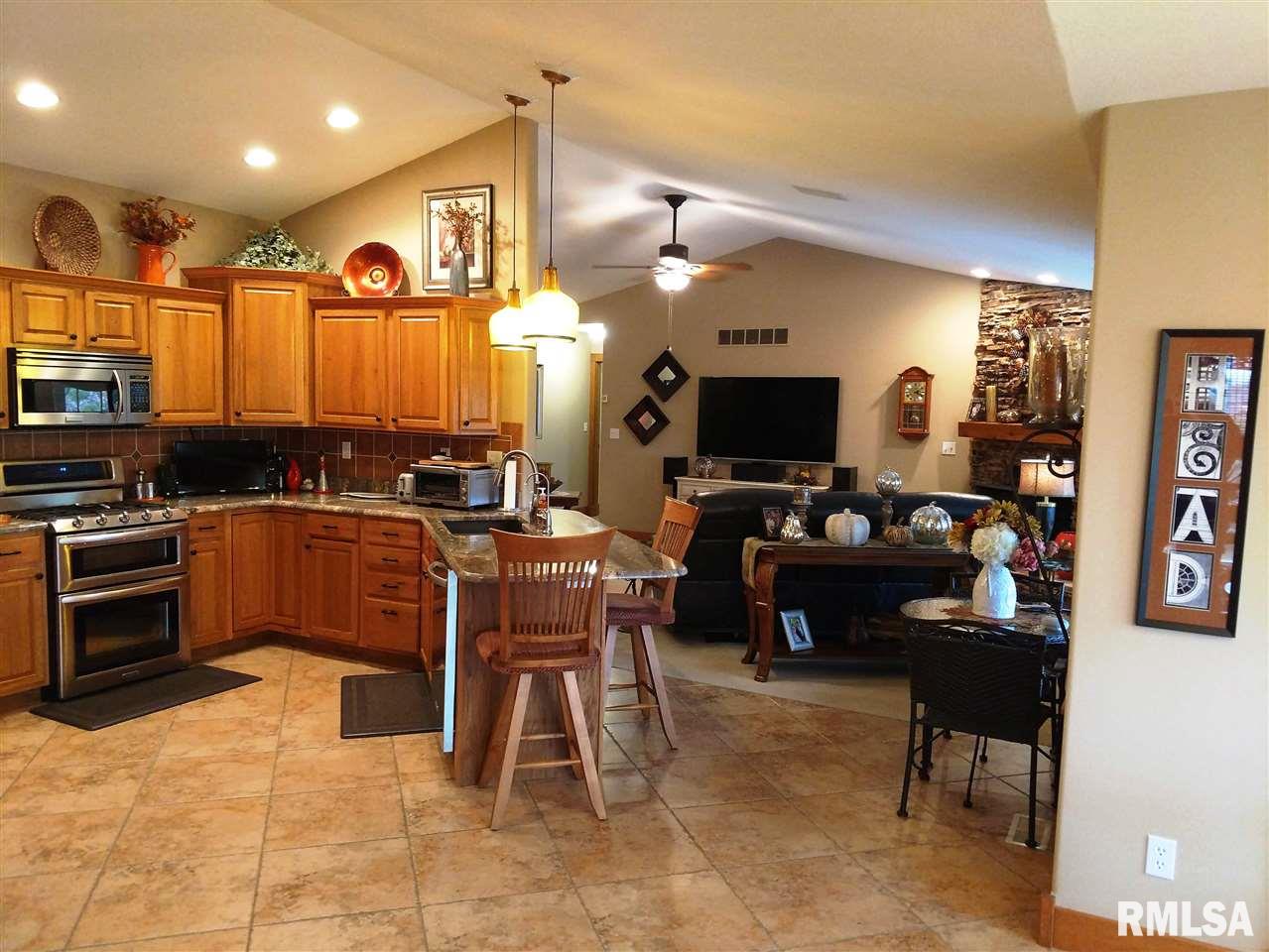 442 Macey Lake Road Metamora, IL 61548 - Photo 7 of 36 Gallery Image 7