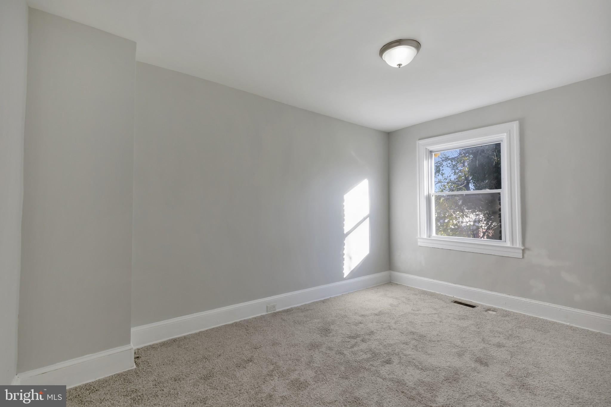 3903 Ridgewood Avenue Baltimore, MD 21215 - Photo 12 of 19 Gallery Image 12