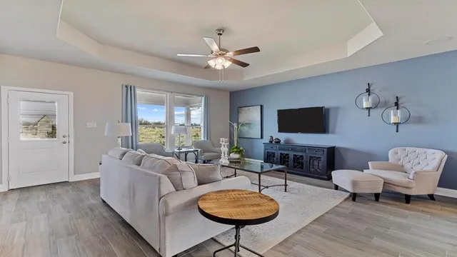 $388,990 | 8612 Bur Oak Drive, Justin, TX 76247