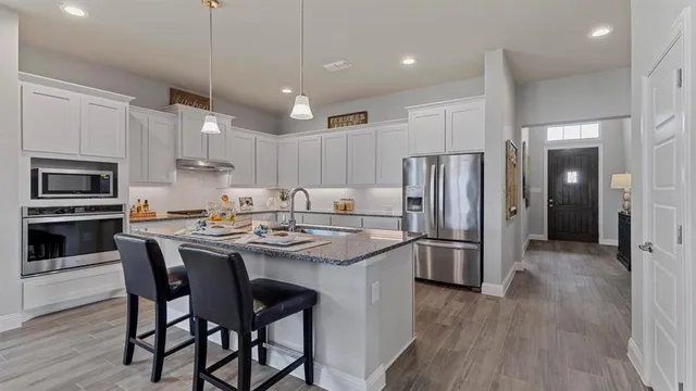 $388,990 | 8612 Bur Oak Drive, Justin, TX 76247