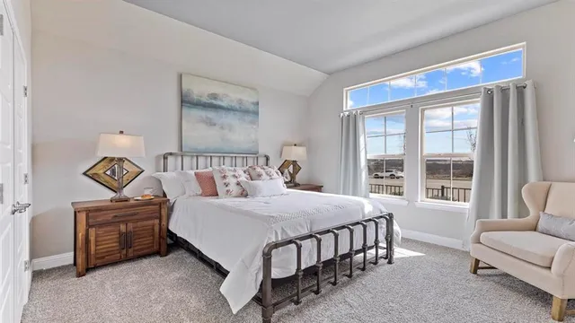 $388,990 | 8612 Bur Oak Drive, Justin, TX 76247