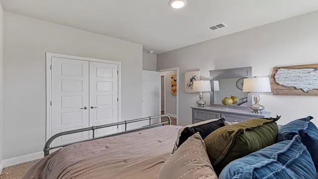 $388,990 | 8612 Bur Oak Drive, Justin, TX 76247