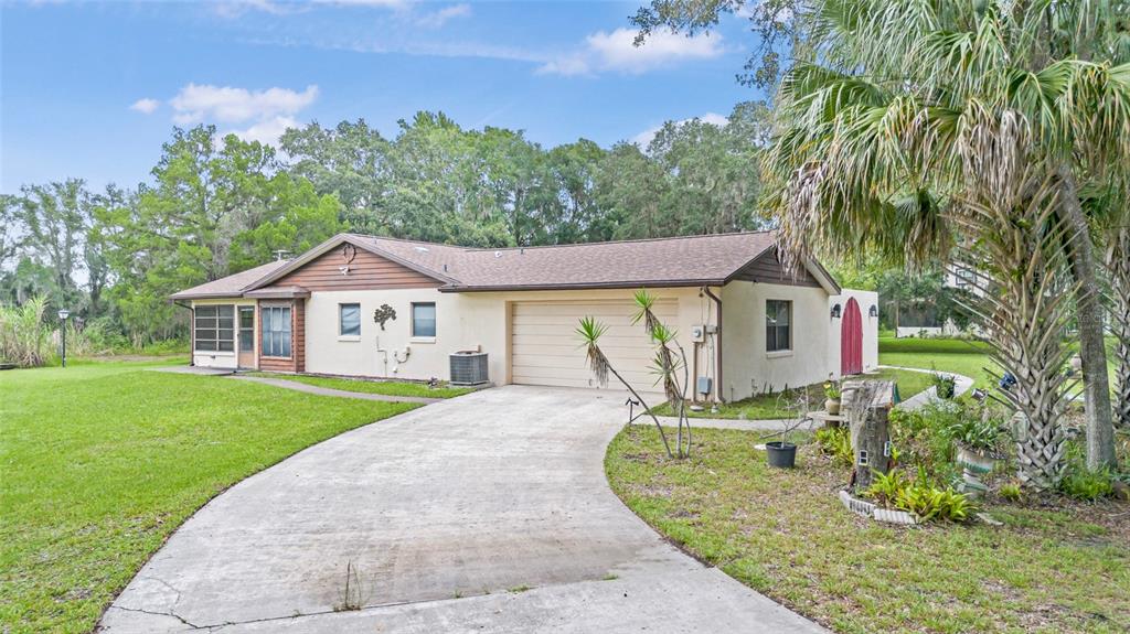 53 North Archwood Drive Inverness, FL 34450 - Photo 2 of 81