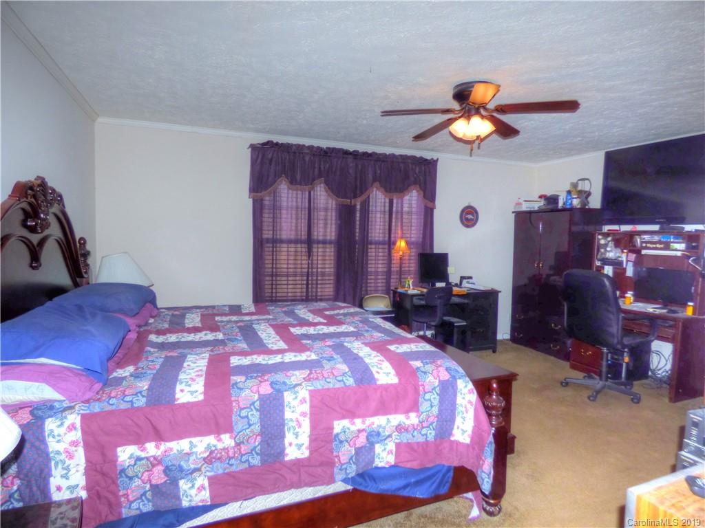 4517 Little Mountain Road, Unit B Catawba, NC 28609 - Photo 14 of 30 Gallery Image 14