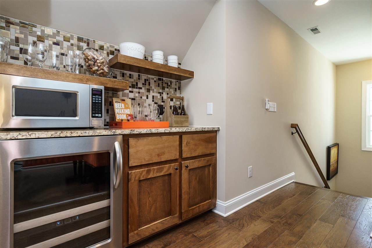 4009 Windflower Lane Raleigh, NC 27612 - Photo 23 of 25 Third Floor Bonus Wine Bar