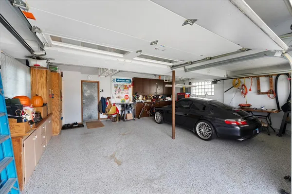 $897,000 | 631 Fern Court, Elmhurst, IL 60126