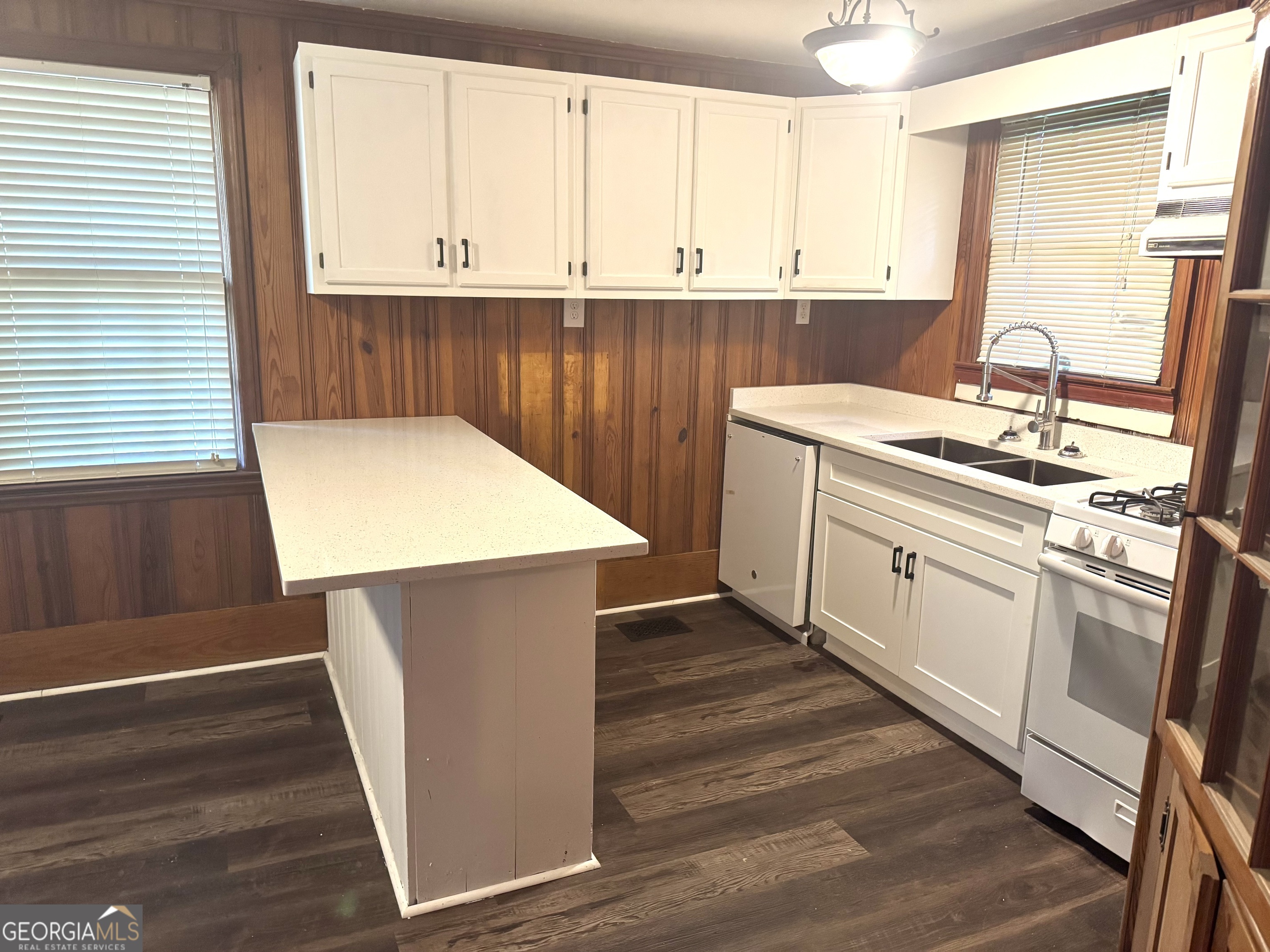 15 Casey Street Newnan, GA 30263 - Photo 4 of 9