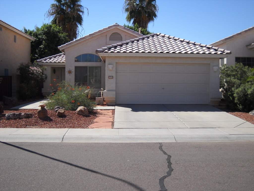 445 West Colt Road Tempe, AZ 85284 - Photo 2 of 15 Front of Home