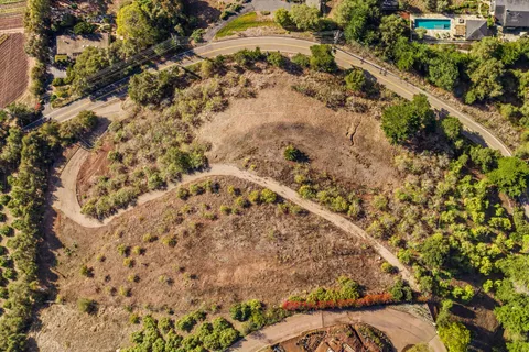 $3,725,000 | 3080 Foothill Road, Carpinteria, CA 93013