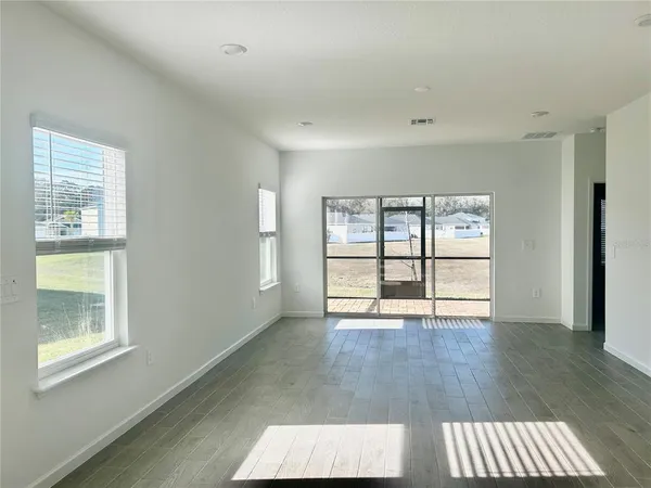 $1,949 | 4436 Northwest 14th Loop, Ocala, FL 34482