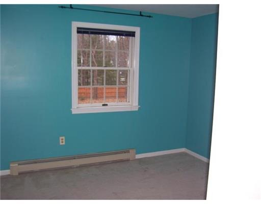 5 Chestnut Road Brunswick, ME 04011 - Photo 20 of 24 Bedroom.