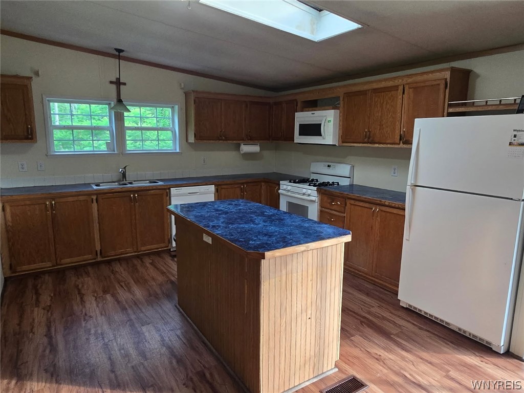 12507 Ridge Road Ridgeway, NY 14103 - Photo 3 of 22 kitchen (17 x 11) refrigerator, dishwasher microwa