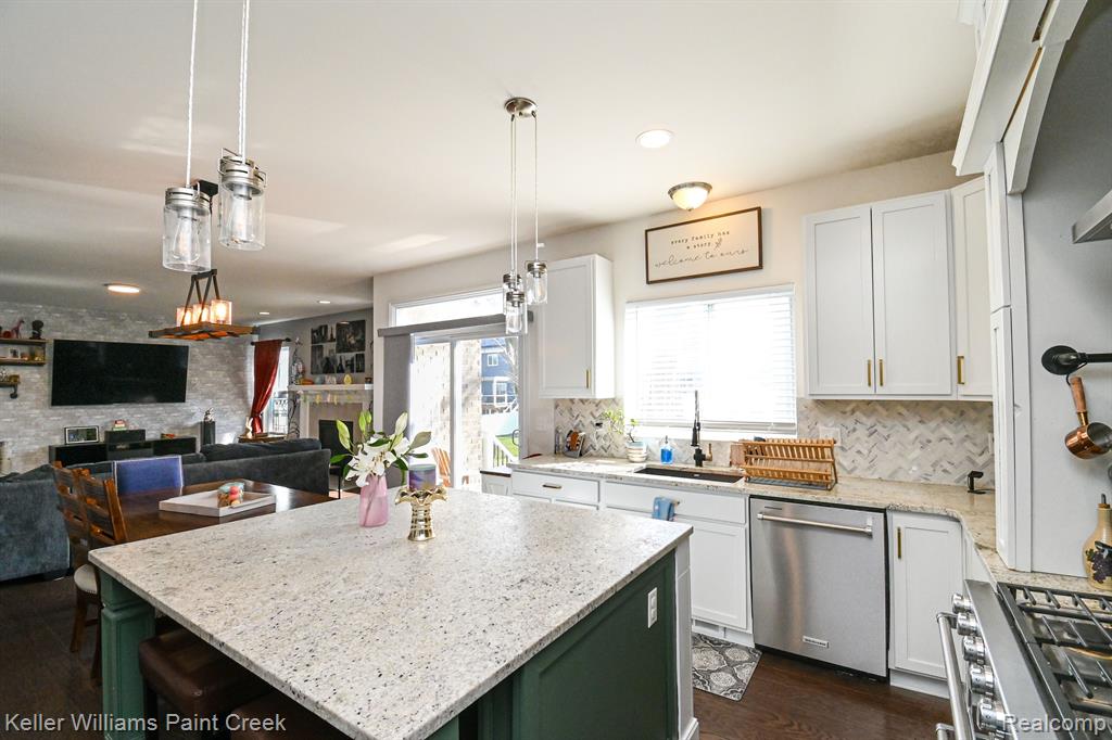 3399 Mildred Avenue Rochester Hills, MI 48309 - Photo 17 of 50
