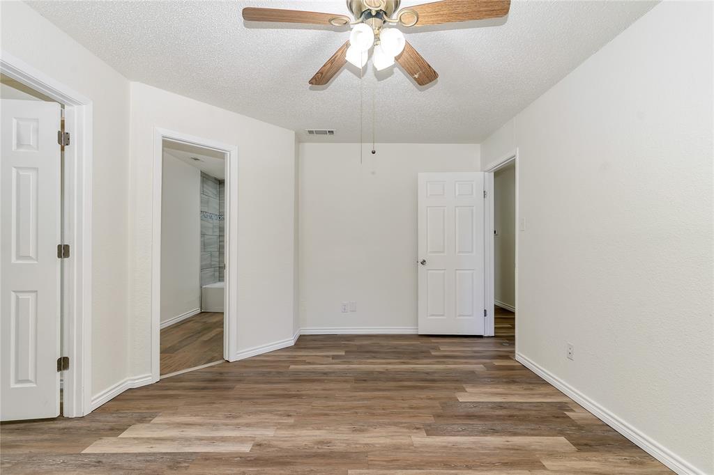 4307 Segura Court South, Unit 4309 Fort Worth, TX 76132 - Photo 6 of 15
