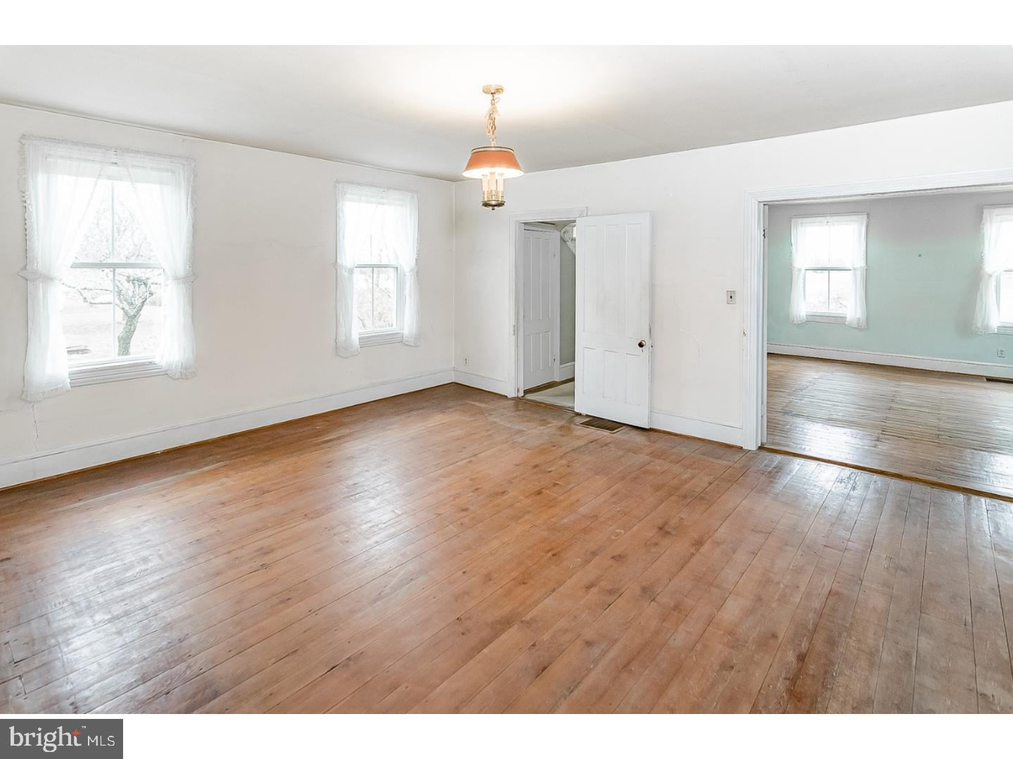 287 Federal City Road Pennington, NJ 08534 - Photo 13 of 25 Dining Room