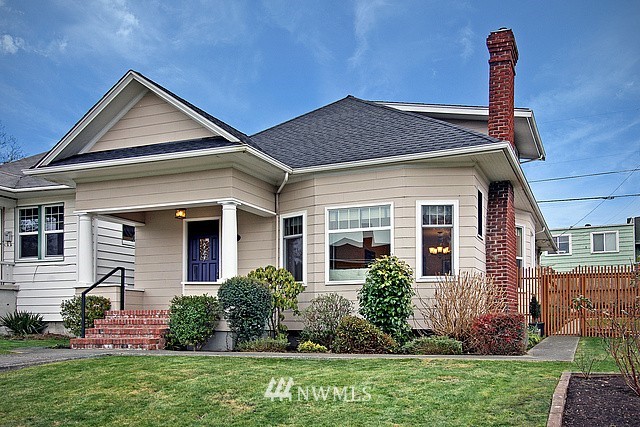1227 Rucker Avenue Everett, WA 98201 - Photo 1 of 19