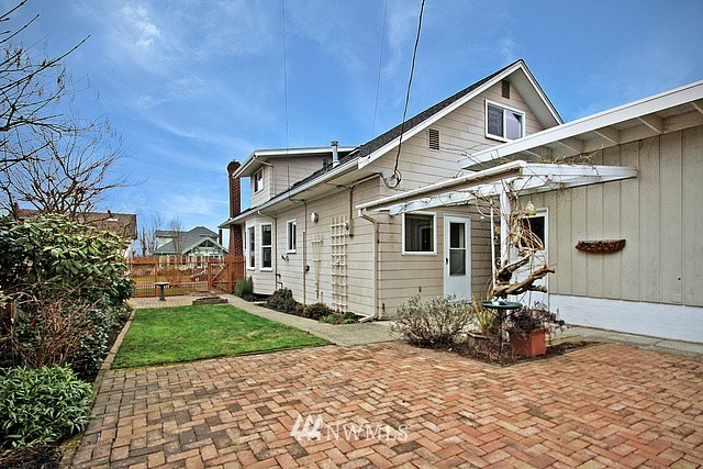 1227 Rucker Avenue Everett, WA 98201 - Photo 17 of 19